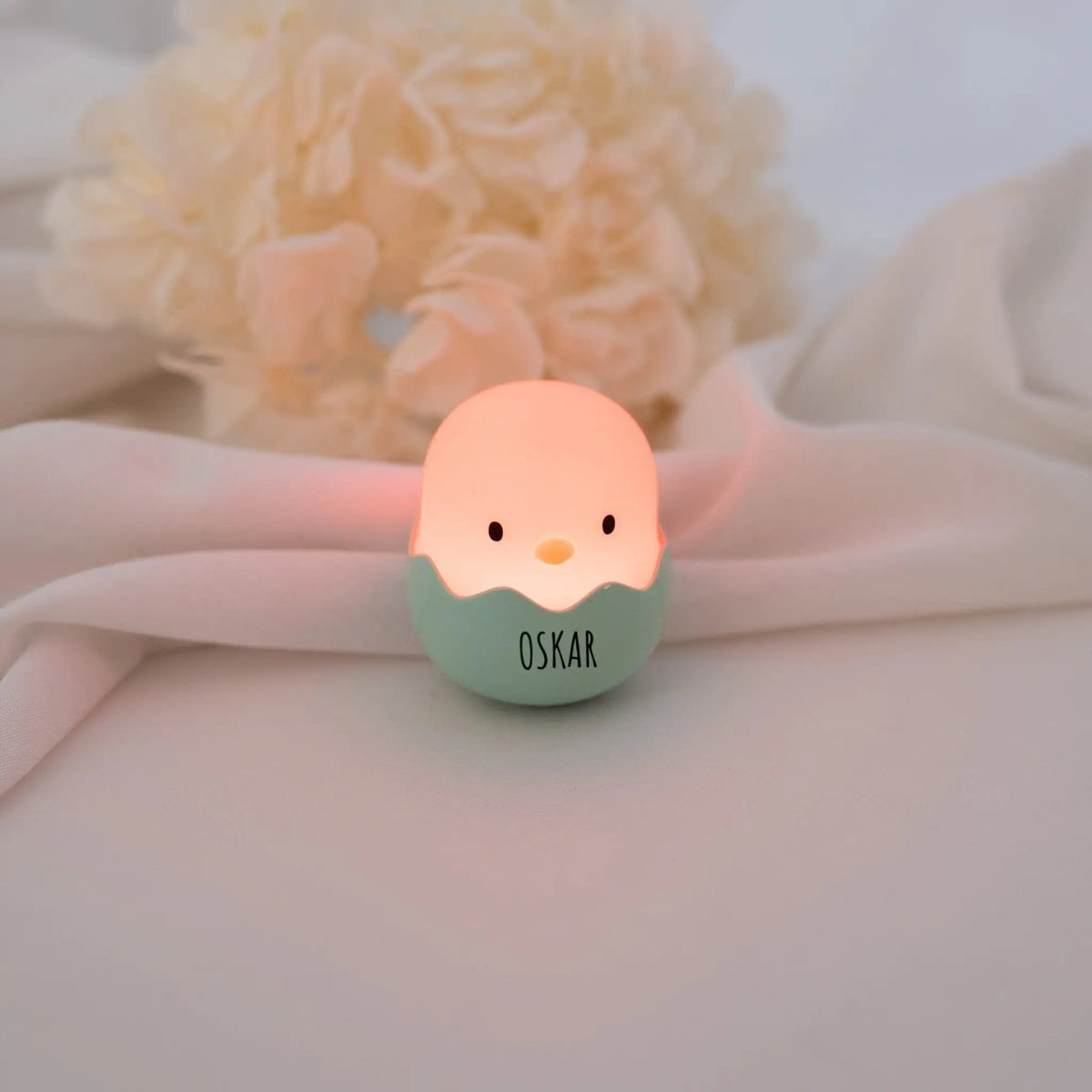 EGGY EGG Baby Küken Nachtlicht personalisiert - blau, gelb oder grün - wunderwunsch