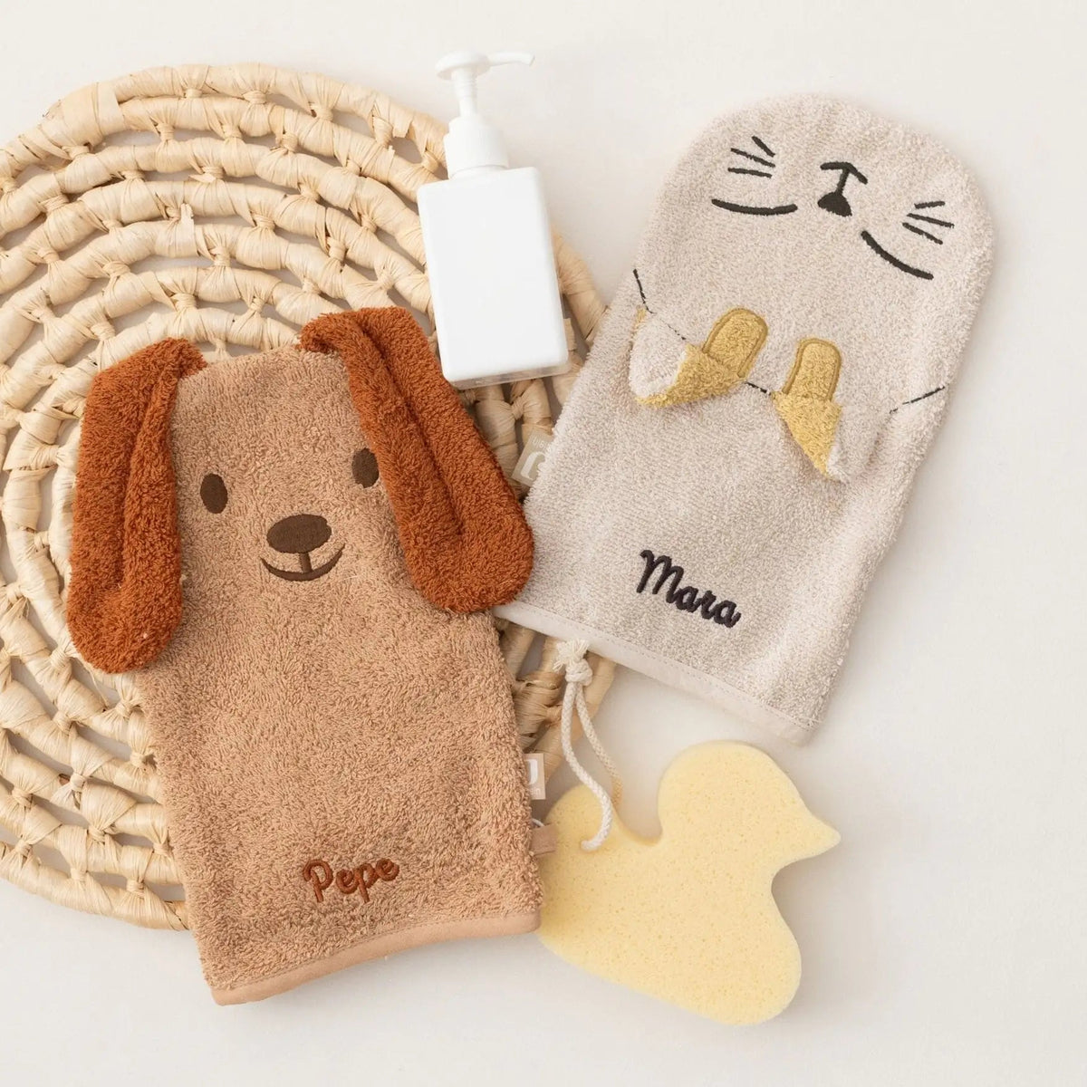 JOLLEIN Baby Waschhandschuh personalisiert - Hund, Katze - wunderwunsch