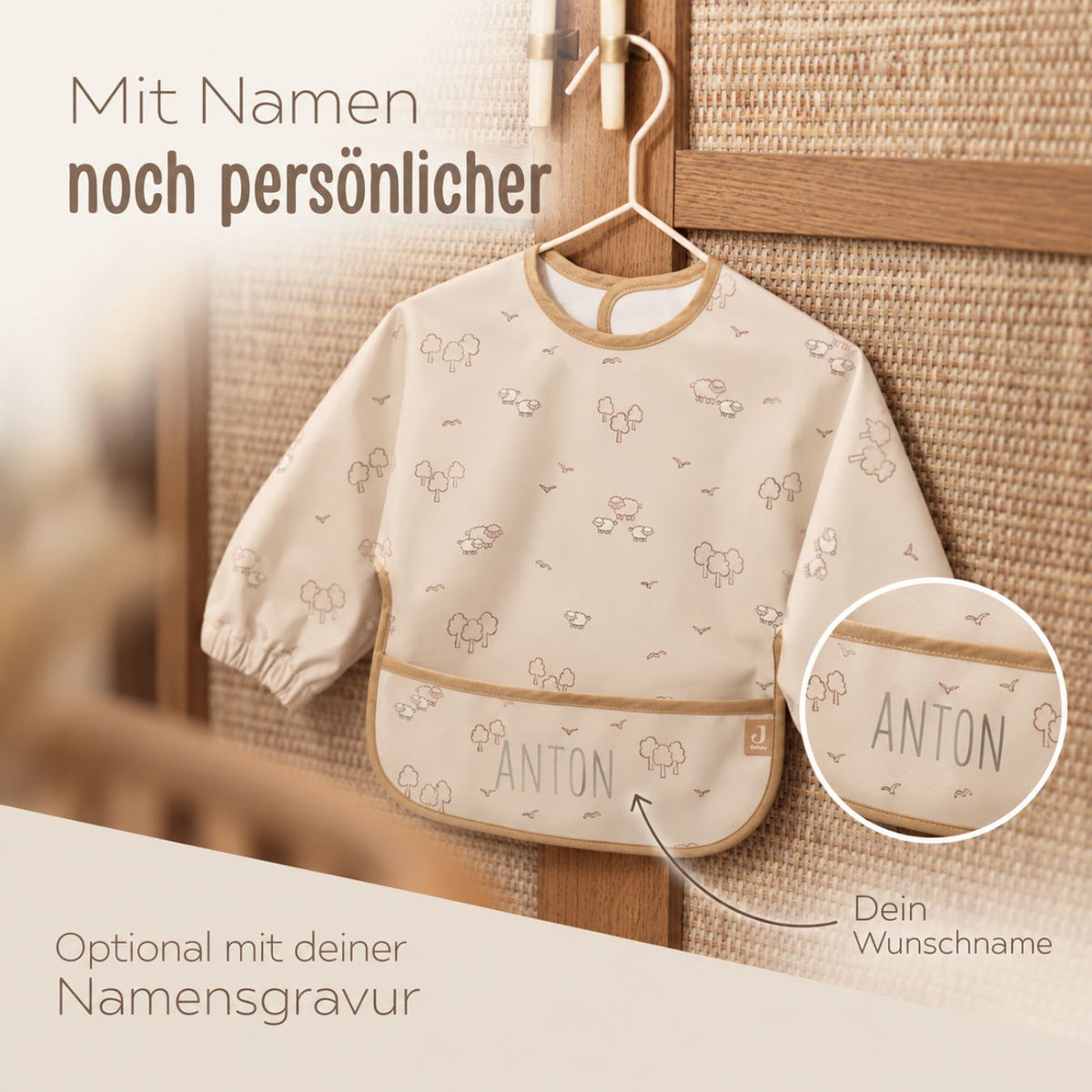 JOLLEIN Lätzchen mit Ärmeln personalisiert - Schafe - wunderwunsch