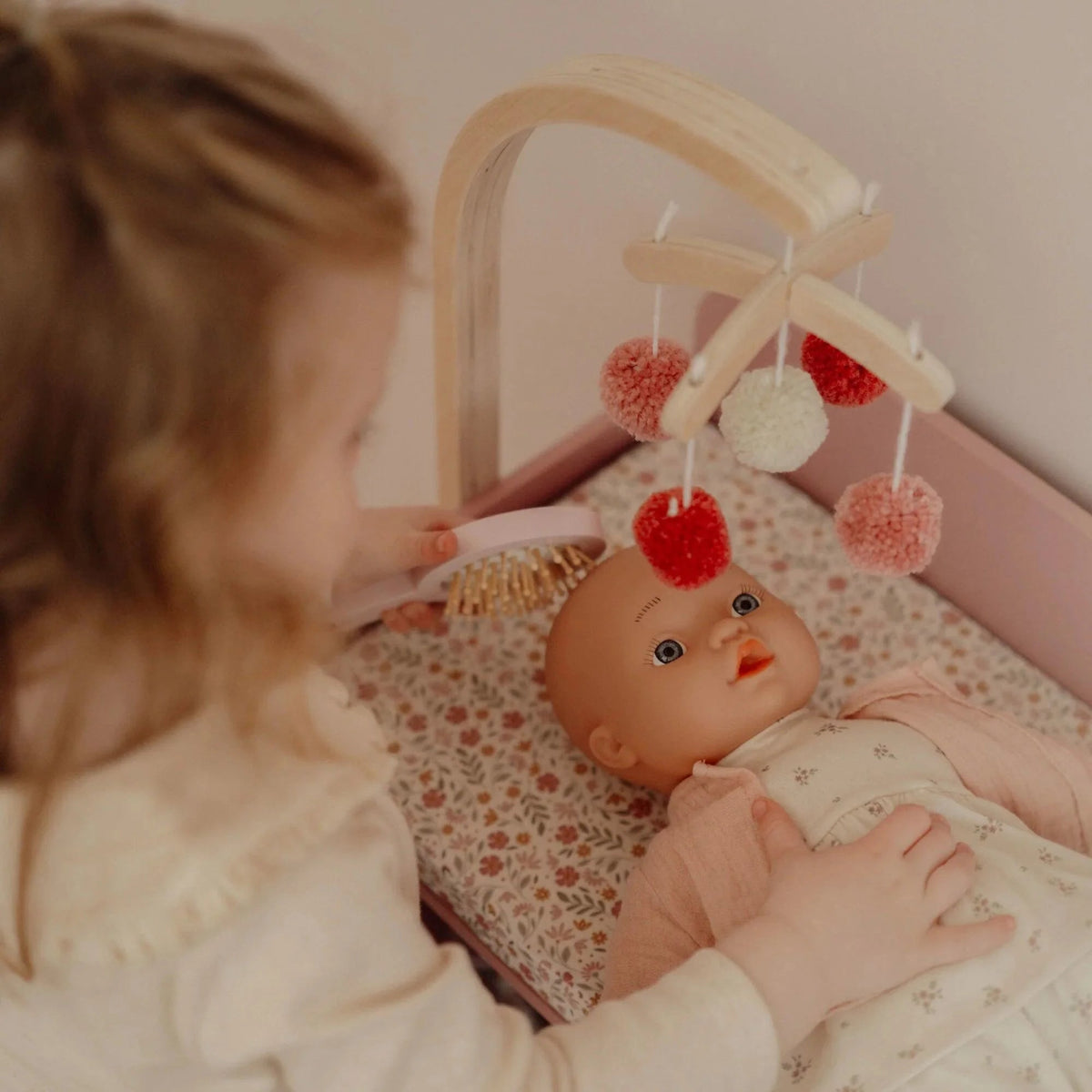 LITTLE DUTCH Puppenwickeltisch – Essentials – Rosa - wunderwunsch