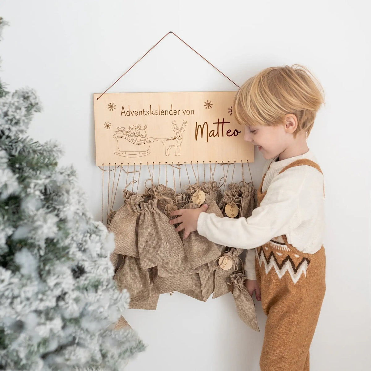 Adventskalender personalisiert - Weihnachtsschlitten Gravur - wunderwunsch