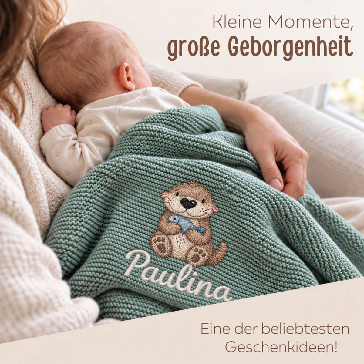 Babydecke personalisiert aus 100 % Bio-Baumwolle - Otter mit Fisch - wunderwunsch