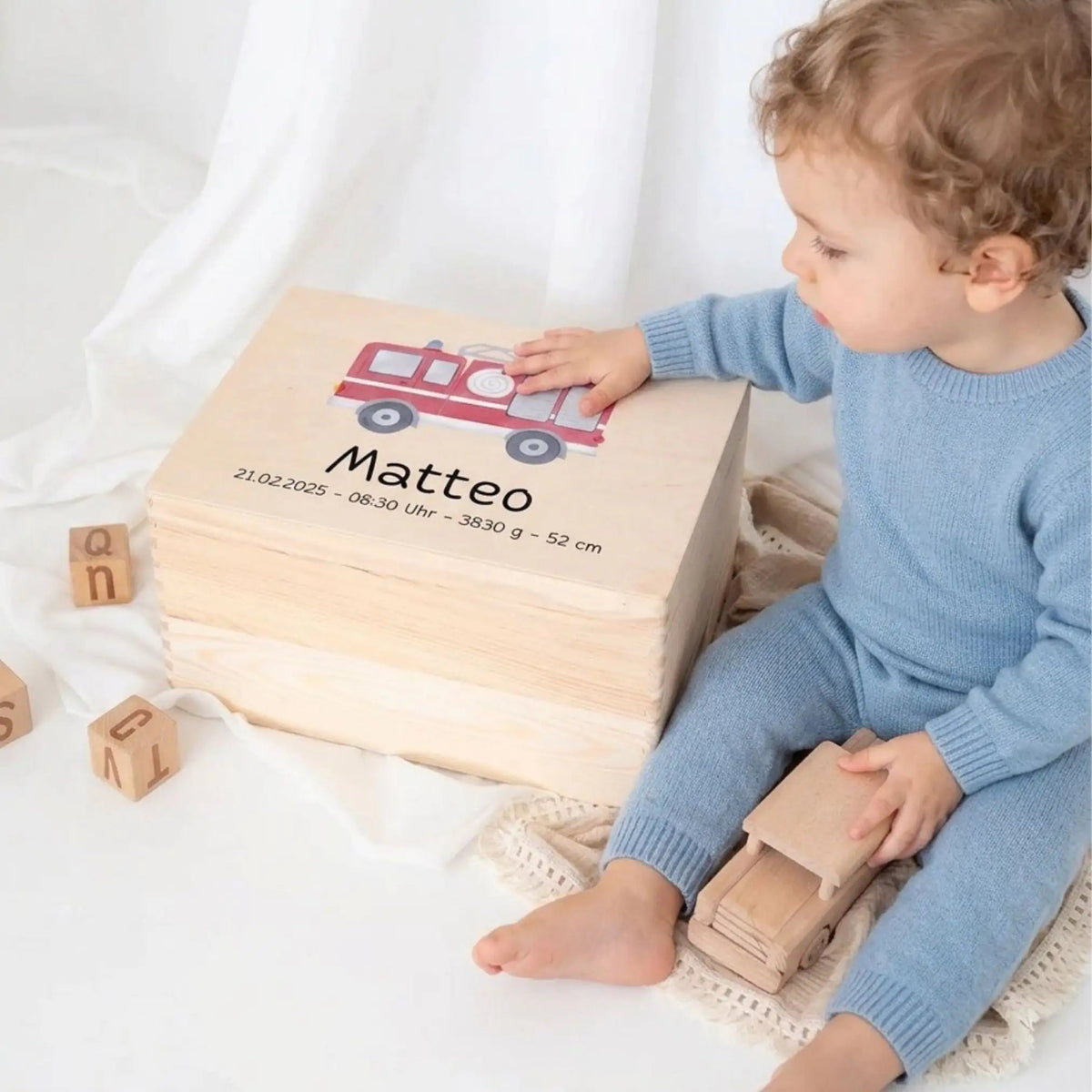 Erinnerungsbox Holz mit Wunschdaten – Fahrzeug Aquarell - wunderwunsch