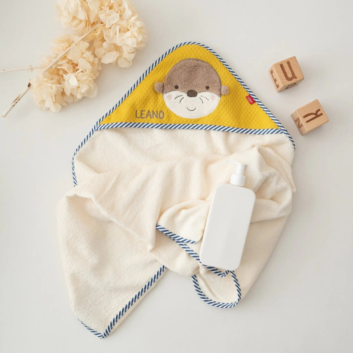 FEHN Kapuzenhandtuch Baby Frottee personalisiert - Tiere - wunderwunsch