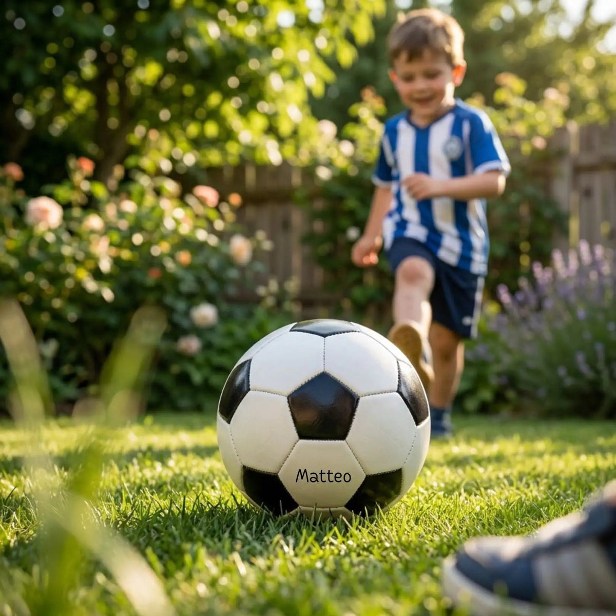 Fußball personalisiert - Schwarz-Weiß - wunderwunsch