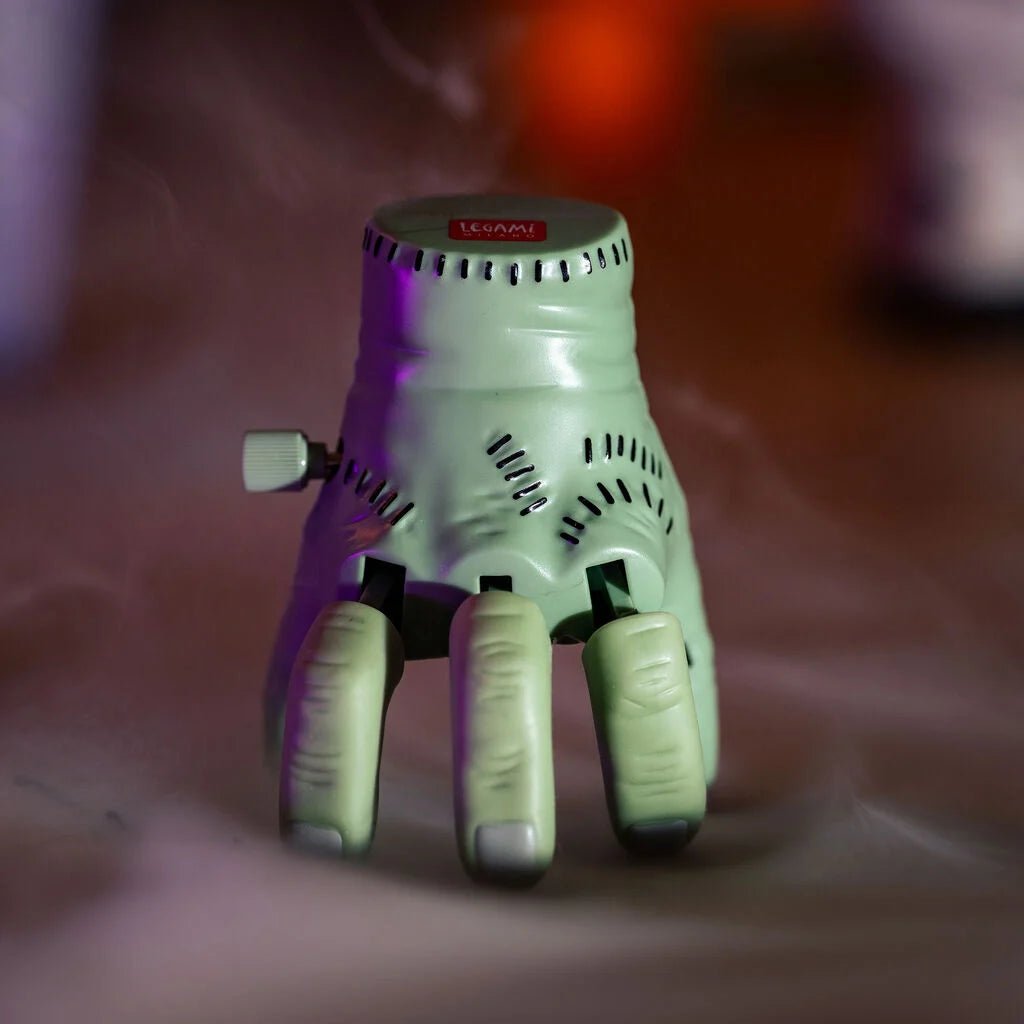LEGAMI Mini-Zombiehand mit Federmechanismus - The Mini Walking Hand - wunderwunsch