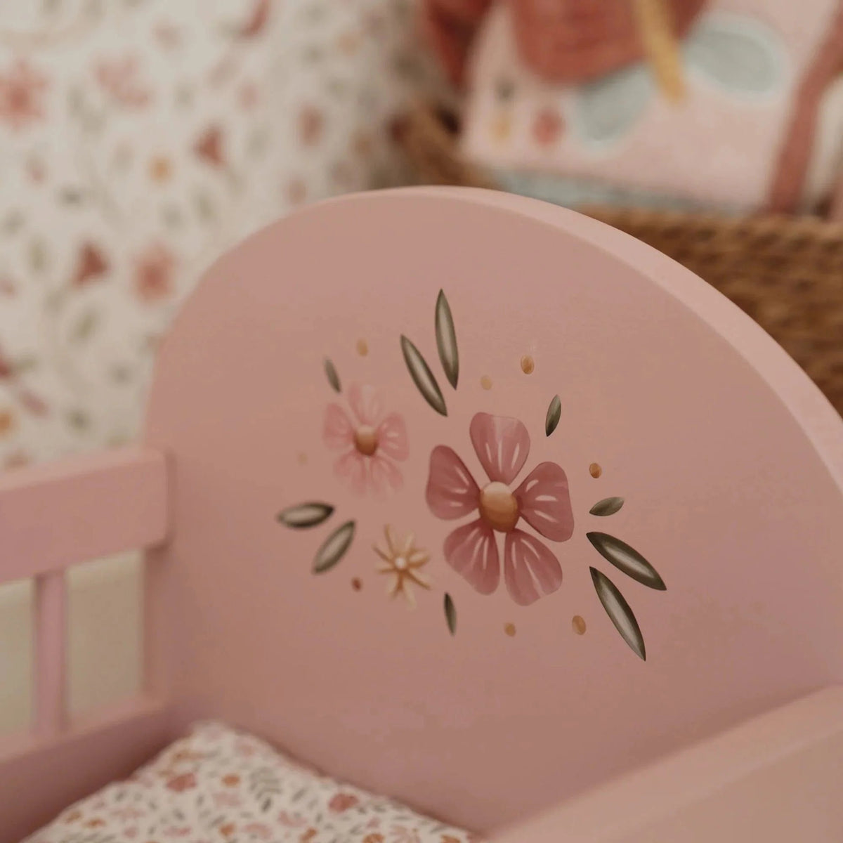 LITTLE DUTCH Holzpuppenbett – Essentials – Rosa - wunderwunsch