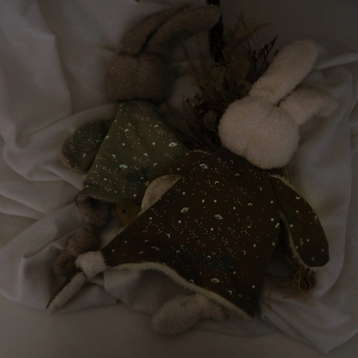 NATTOU Schmusetuch Hase personalisiert - leuchtet im Dunkeln - wunderwunsch