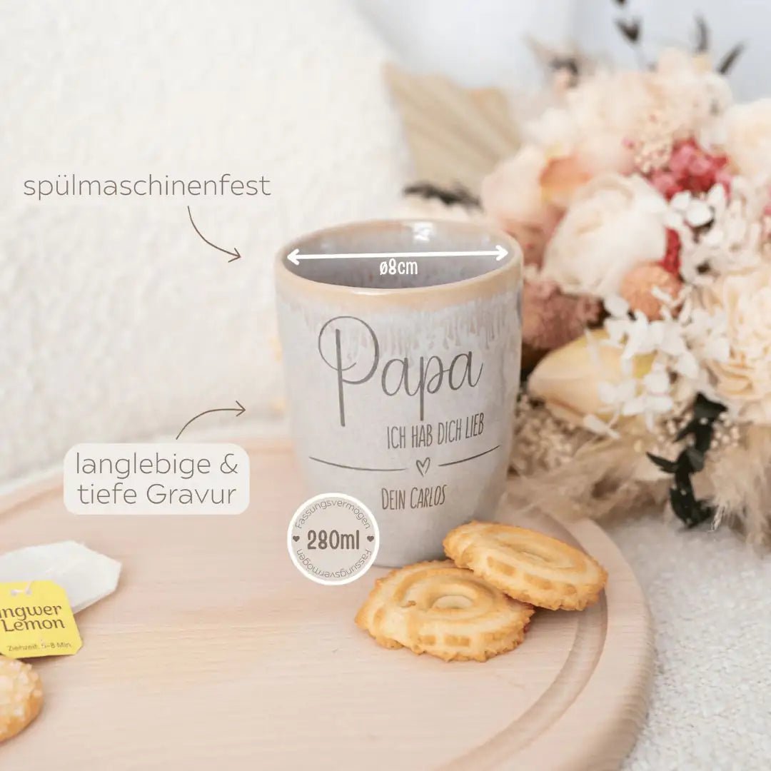Steingut Becher sand personalisiert - Lieb haben - wunderwunsch