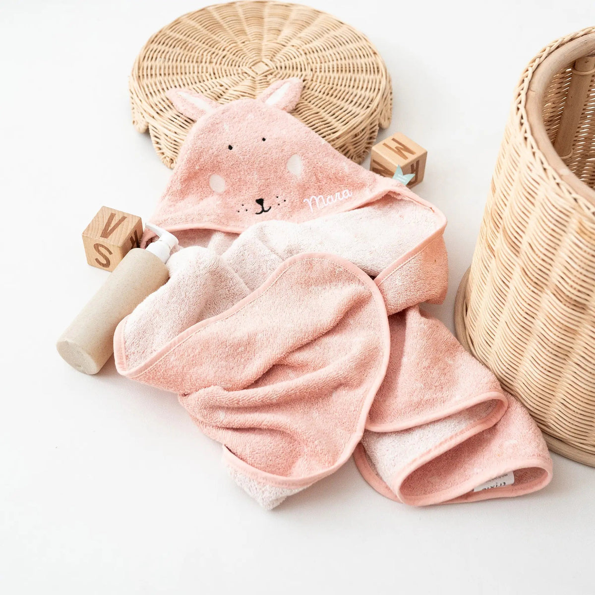 TRIXIE Kapuzenhandtuch Baby personalisiert - Tiere - wunderwunsch