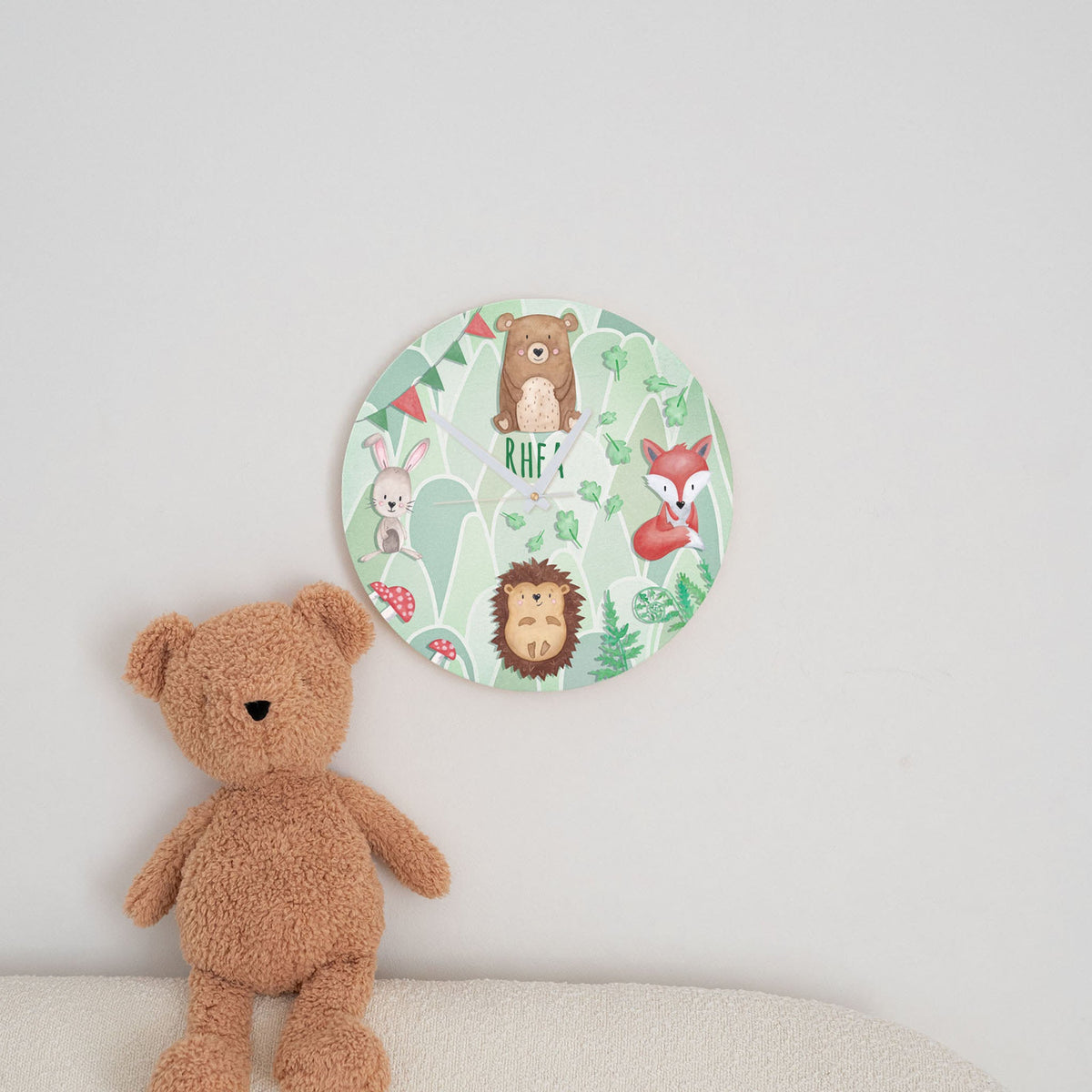 Wanduhr Kinder Holz personalisiert - Waldtiere - wunderwunsch